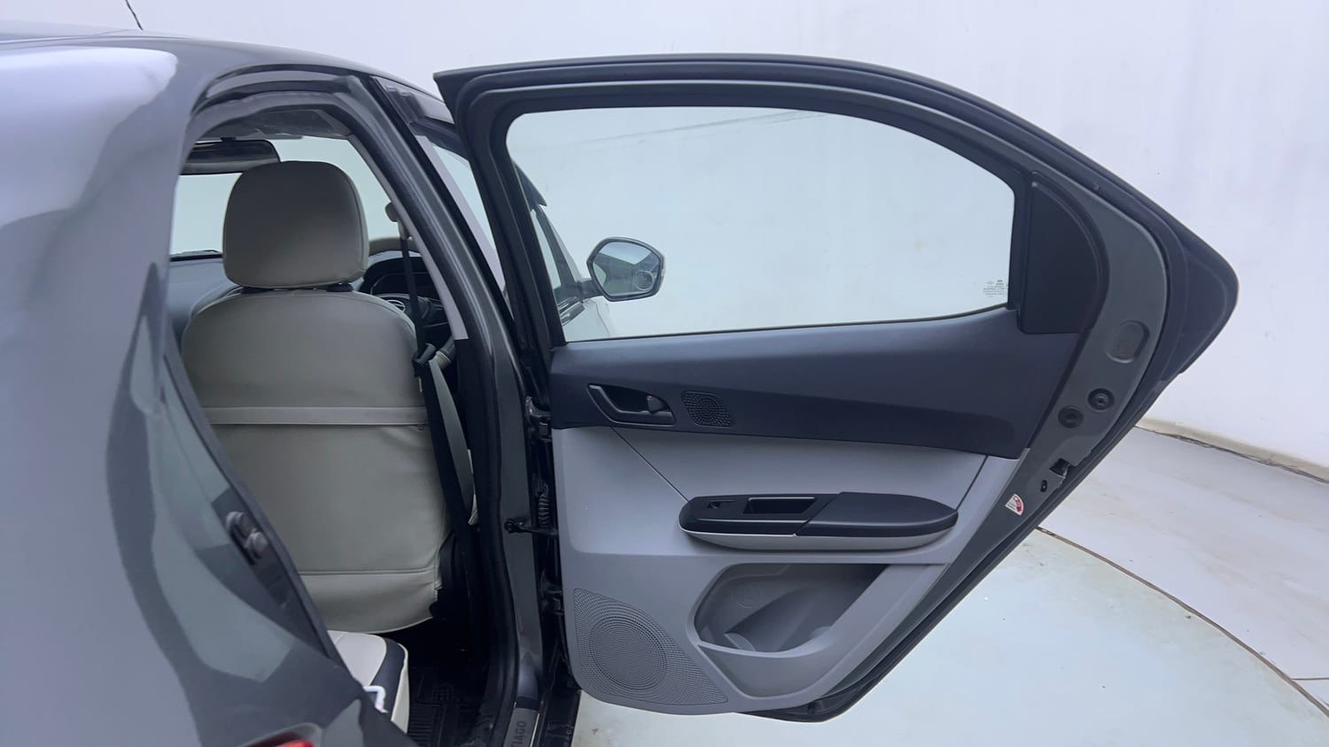 Used 2021 Tata Tiago XT Petrol Manual interior RIGHT REAR DOOR OPEN VIEW