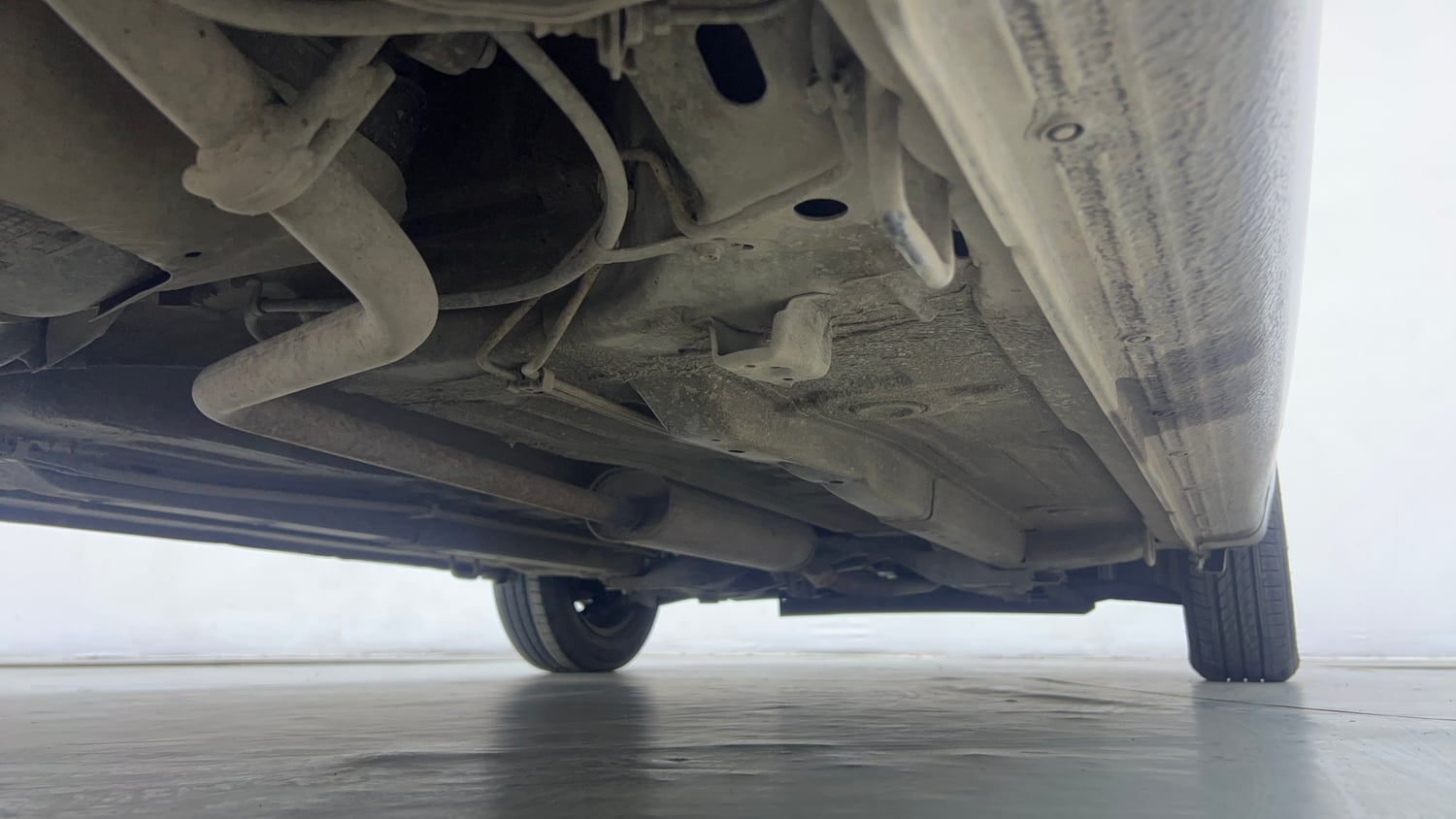 Used 2016 Maruti Suzuki Celerio VXi AMT Petrol Automatic extra REAR RIGHT UNDERBODY VIEW