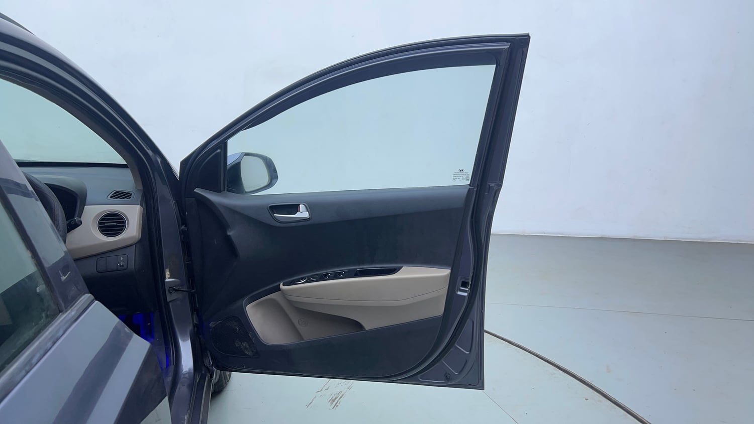Used 2017 Hyundai Grand i10 Sportz (O) U2 1.2 CRDi Diesel Manual interior RIGHT FRONT DOOR OPEN VIEW