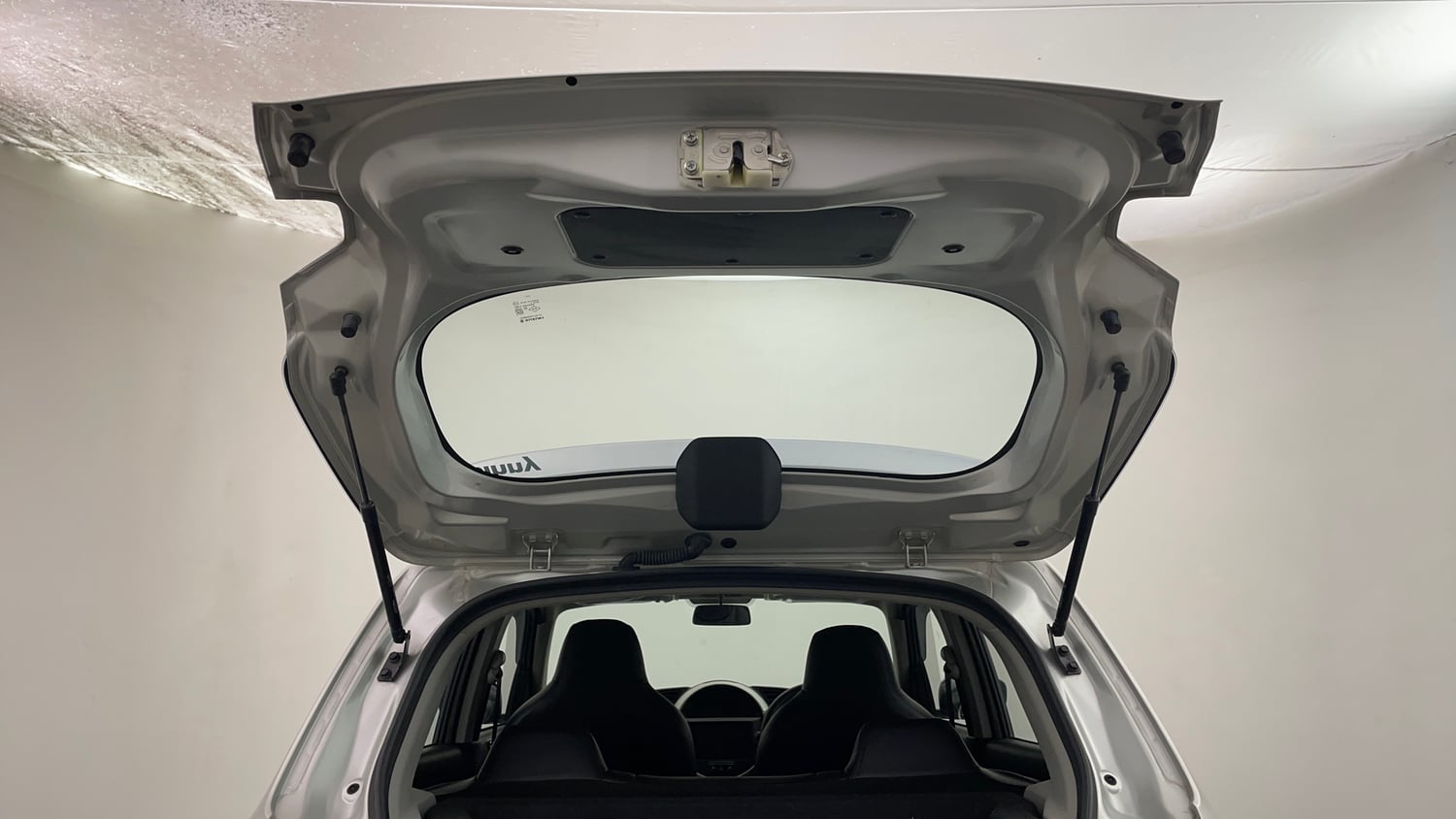 Used 2022 Maruti Suzuki S-Presso VXi Plus AMT Petrol Automatic interior DICKY DOOR OPEN VIEW