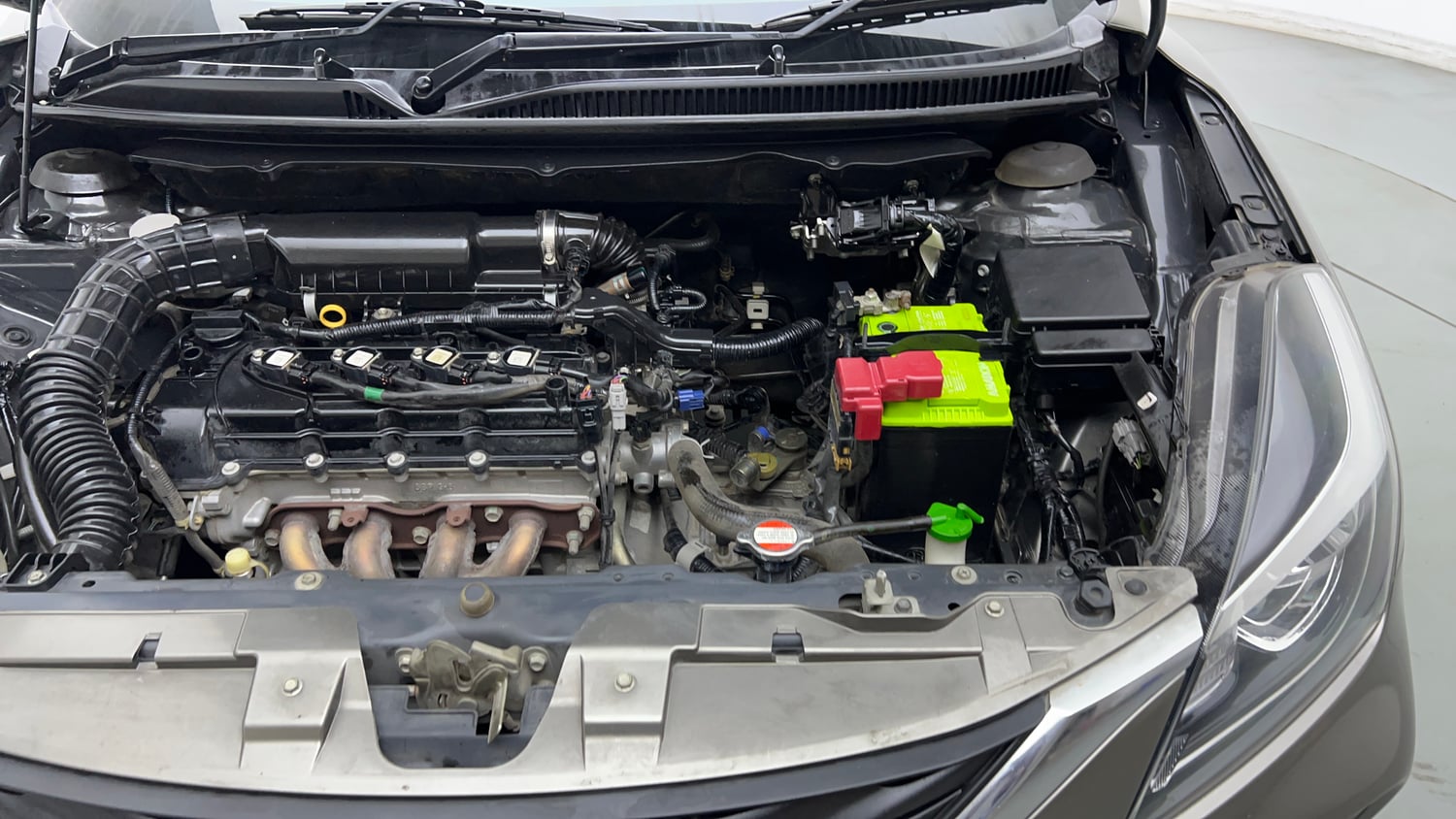 Used 2020 Maruti Suzuki Baleno Zeta Petrol Manual engine ENGINE LEFT SIDE VIEW