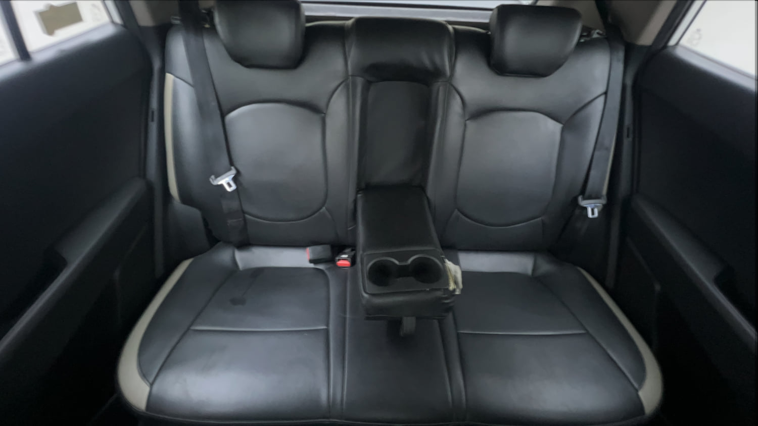 Used 2017 Hyundai Creta 1.6 SX Plus Petrol Petrol Manual interior REAR SEAT CONDITION VIEW