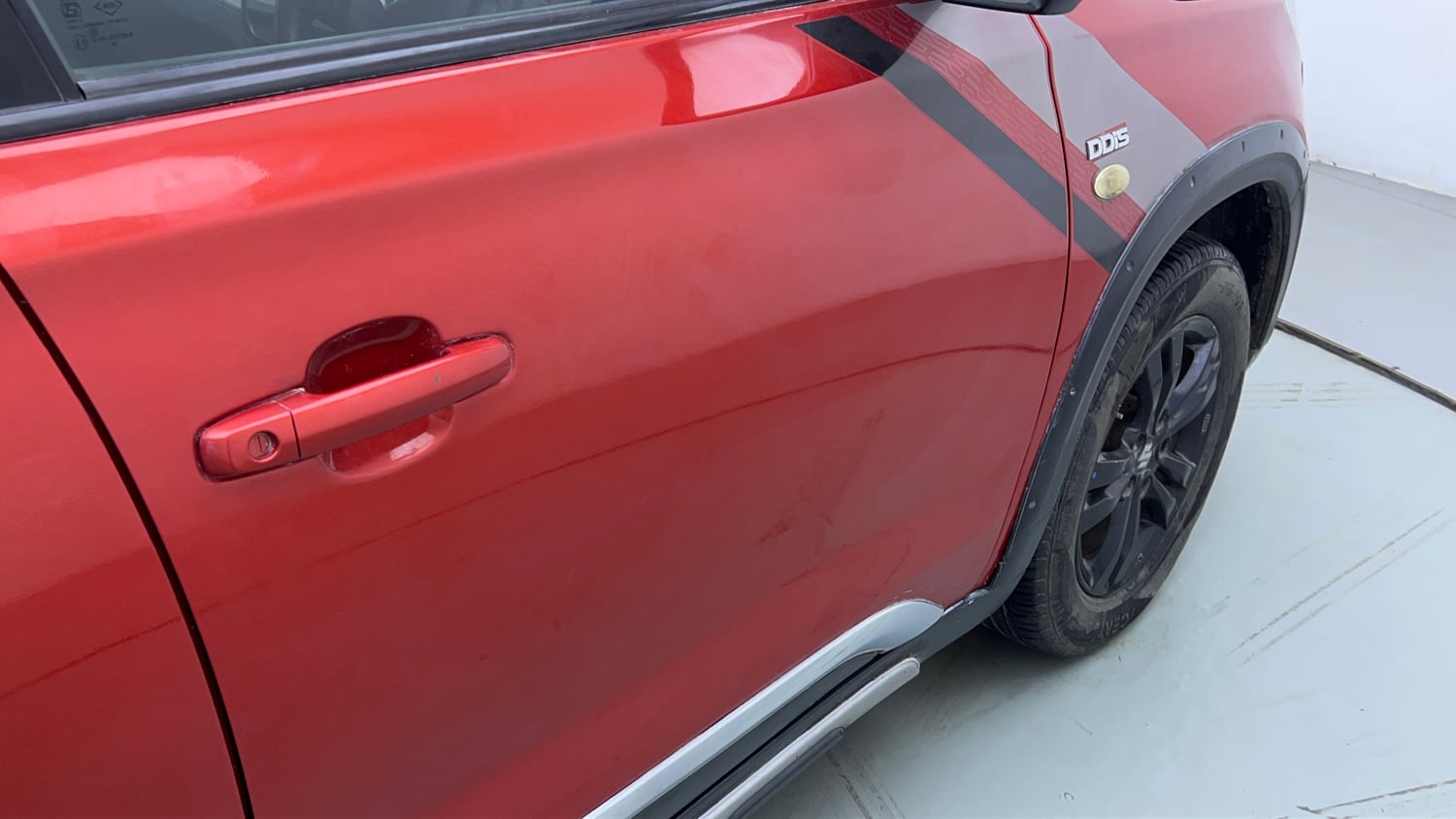 Used 2018 maruti-suzuki Vitara Brezza ZDi AGS Diesel Automatic dents MINOR SCRATCH