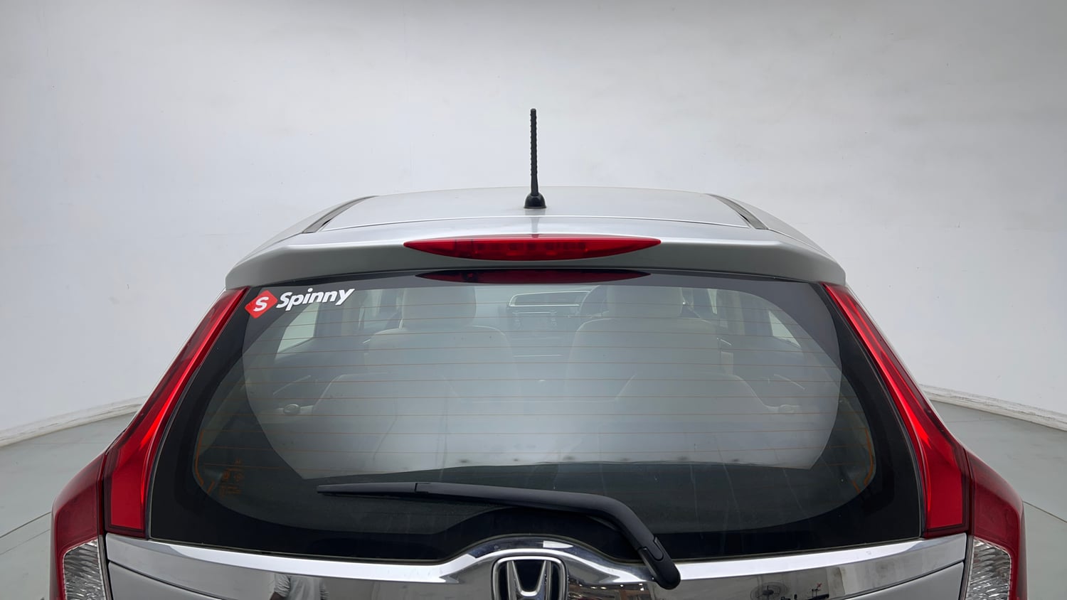 Used 2018 Honda Jazz V Petrol Petrol Manual exterior BACK WINDSHIELD VIEW