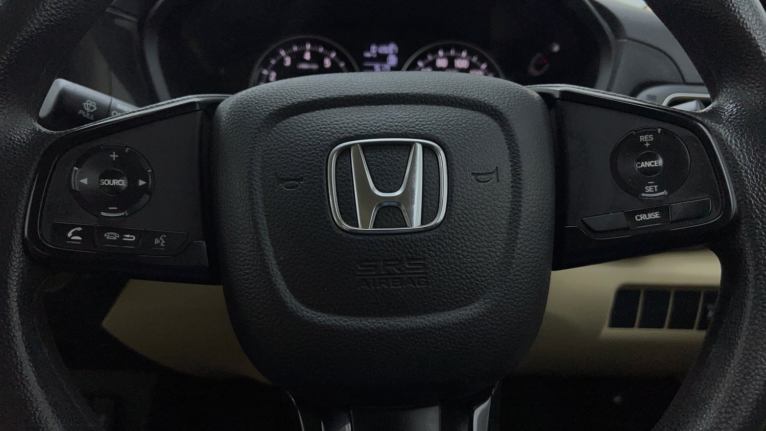 Used 2021 Honda Amaze 1.2 VX MT Petrol Petrol Manual top_features Airbags