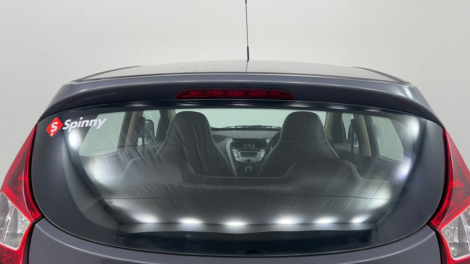 Used 2016 Hyundai Eon Magna + Petrol Manual exterior BACK WINDSHIELD VIEW
