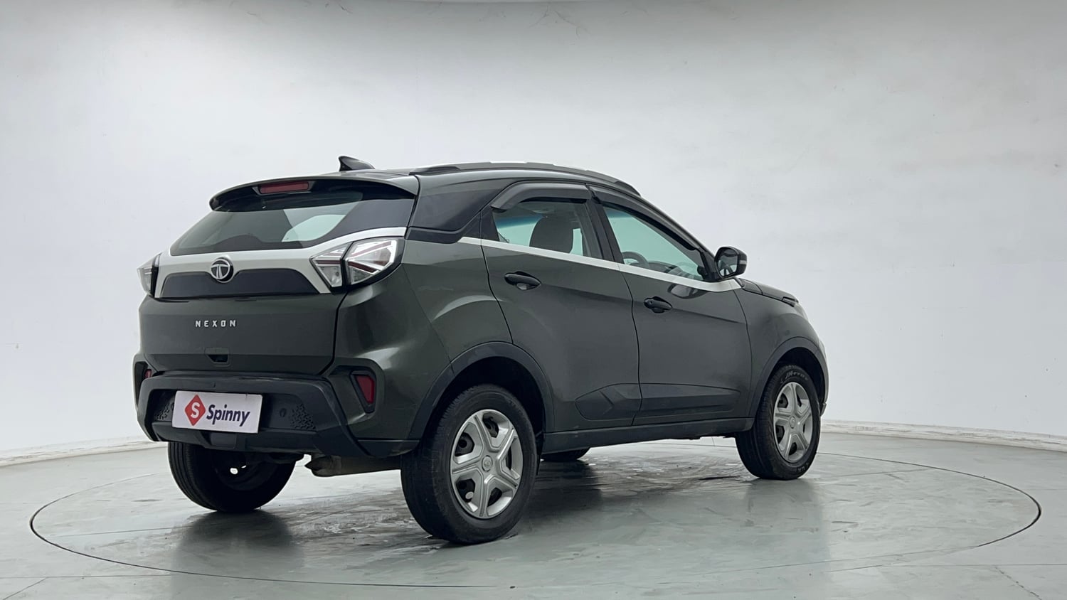 Used 2020 Tata Nexon XMA Petrol Automatic exterior RIGHT REAR CORNER VIEW
