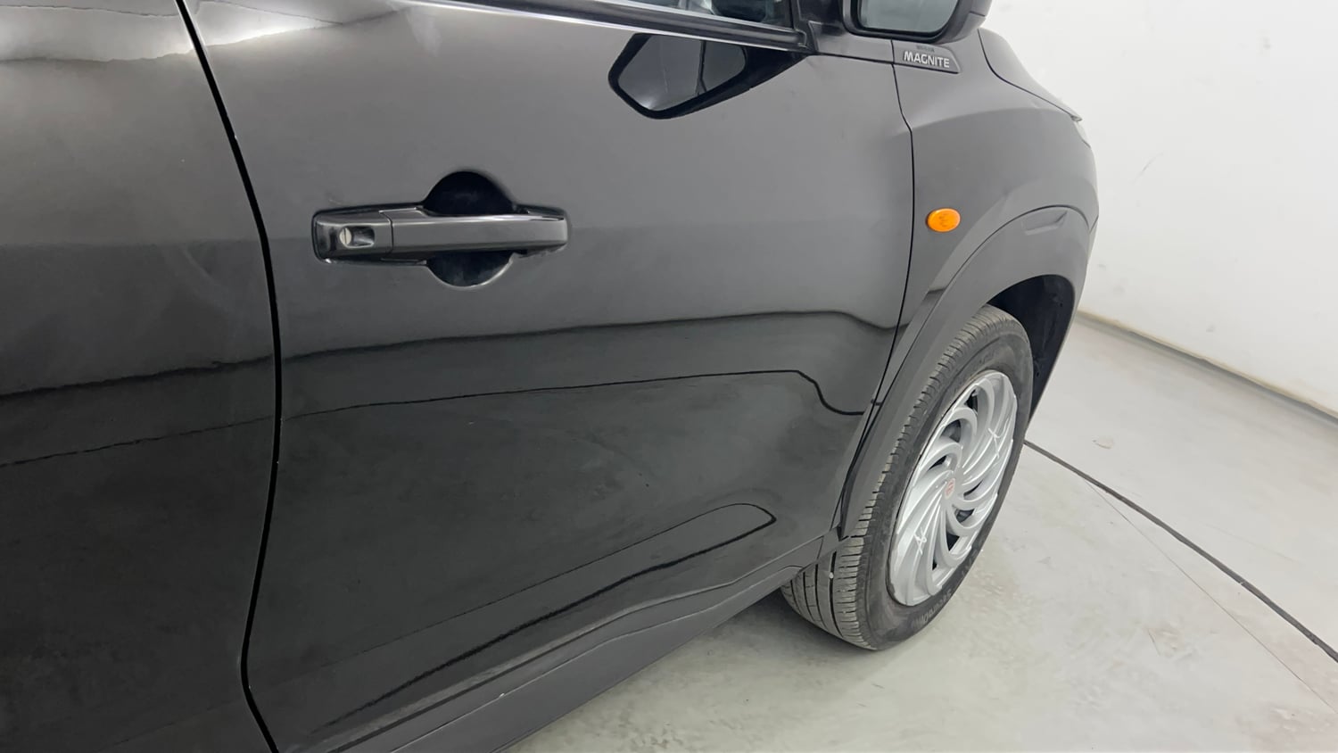 Used 2024 Nissan Magnite XE Petrol Manual dents MINOR SCRATCH