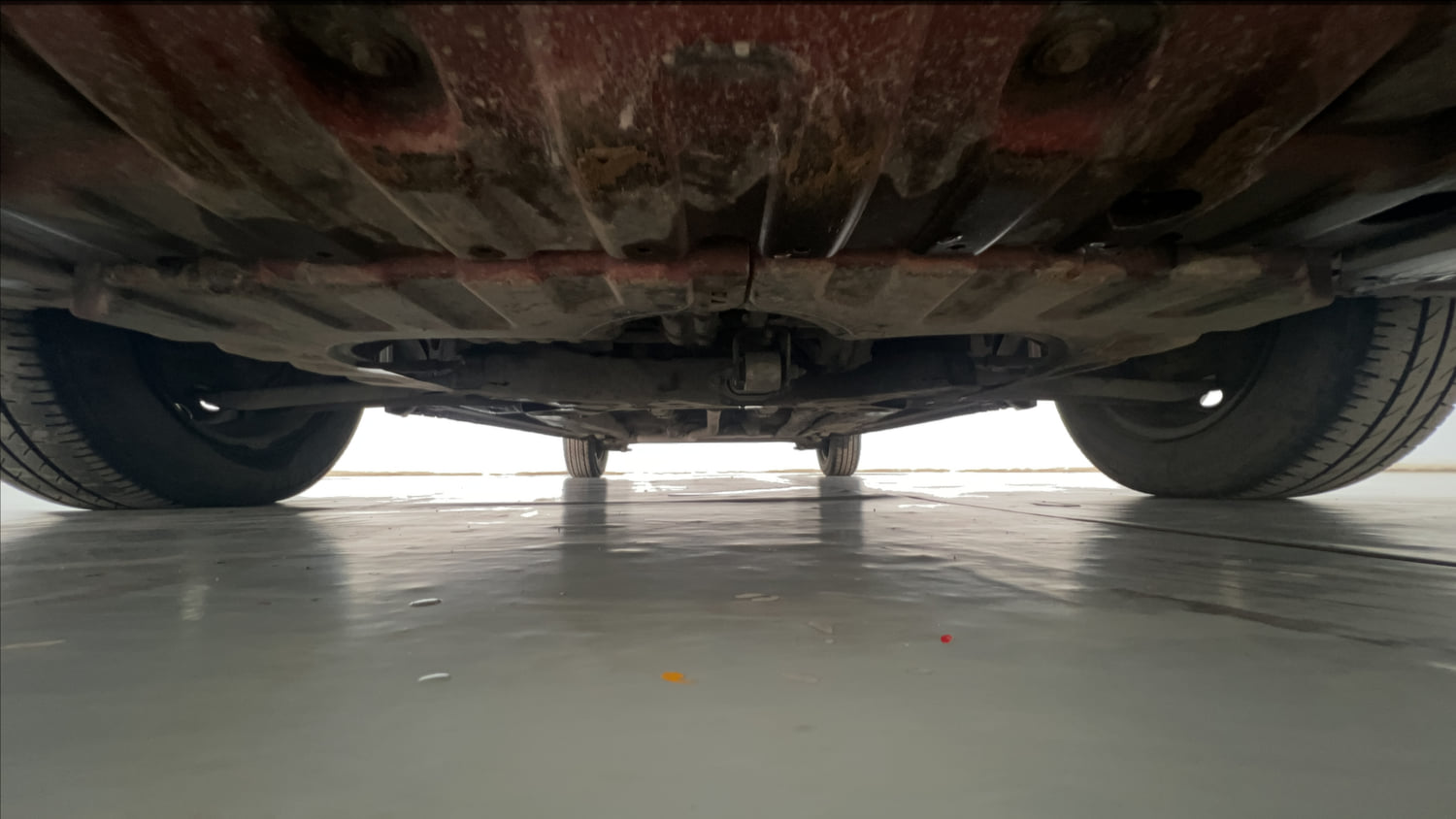Used 2012 Hyundai i20 Magna (O) 1.2 Petrol Manual extra FRONT LEFT UNDERBODY VIEW