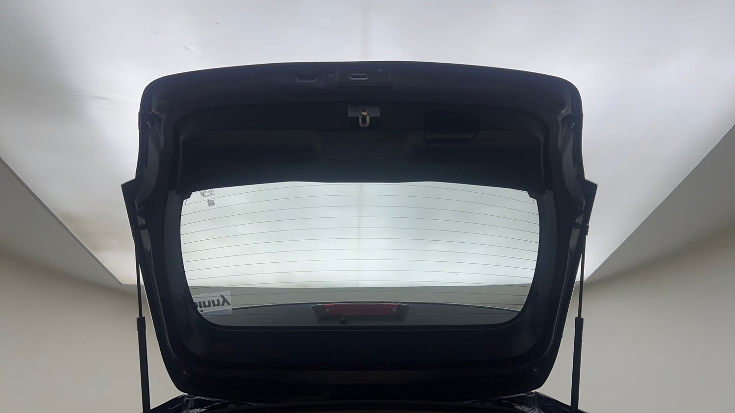 Used 2022 Maruti Suzuki Baleno Zeta MT Petrol Manual interior DICKY DOOR OPEN VIEW