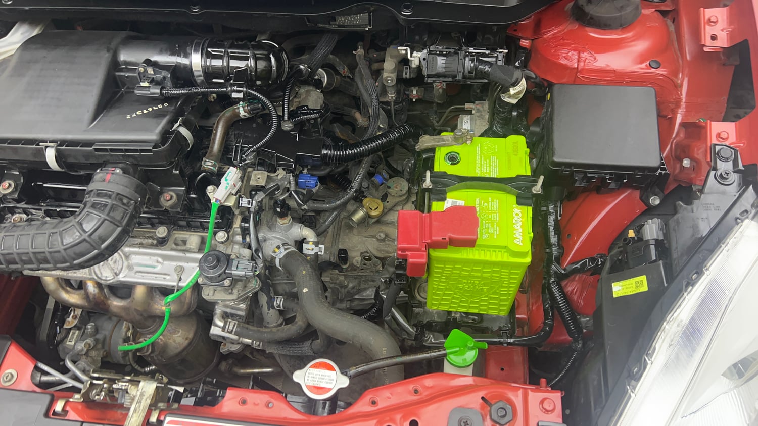 Used 2022 Maruti Suzuki Dzire VXi CNG Cng Manual engine ENGINE LEFT SIDE VIEW