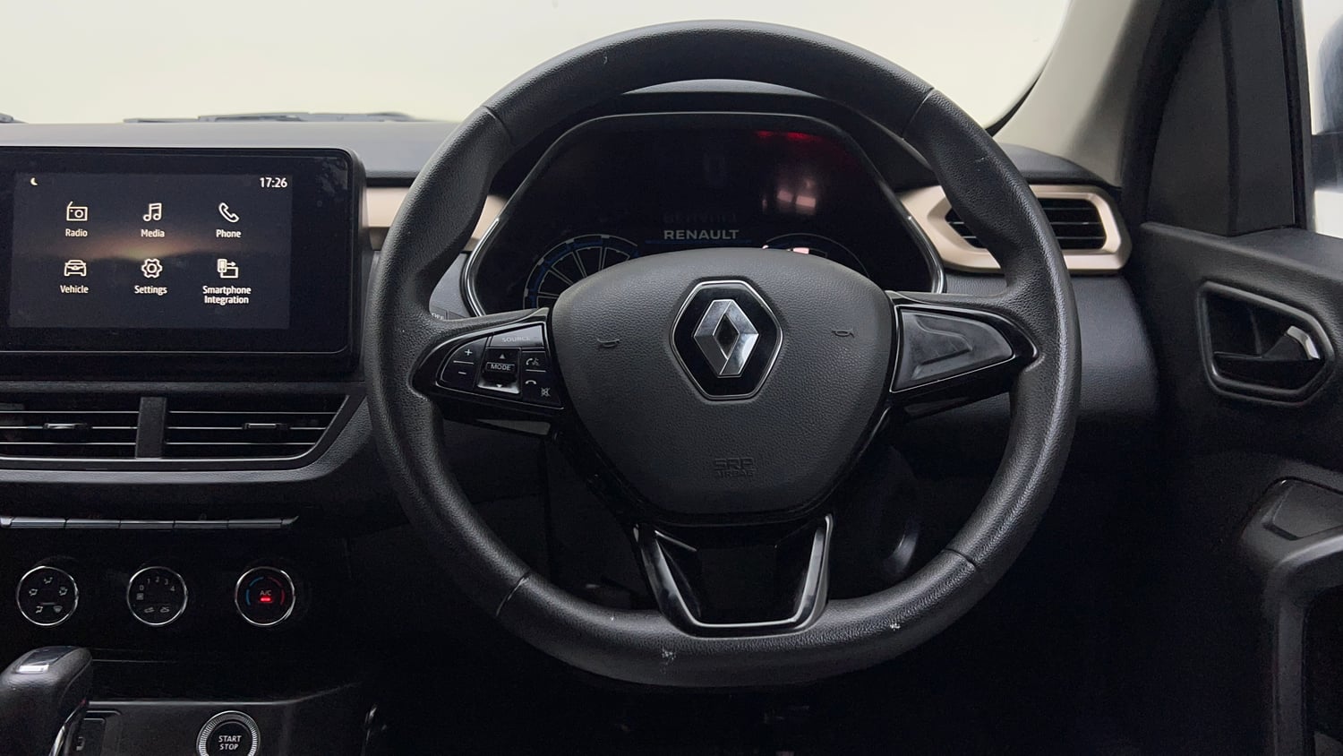 Used 2022 Renault Kiger RXT (O) Turbo CVT Petrol Automatic interior STEERING VIEW