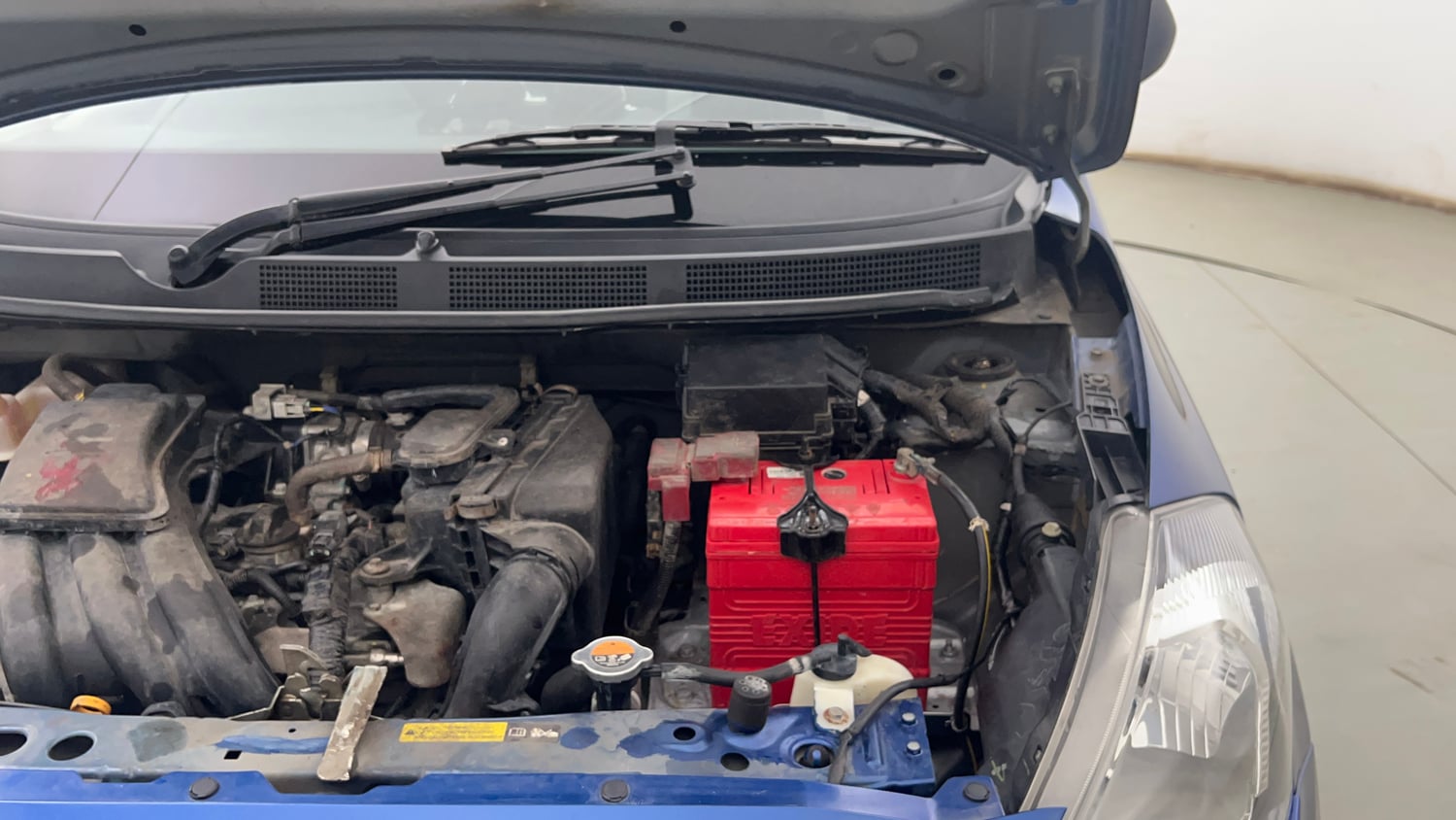 Used 2016 Datsun Go Plus Style Edition Petrol Manual engine ENGINE LEFT SIDE HINGE & APRON VIEW