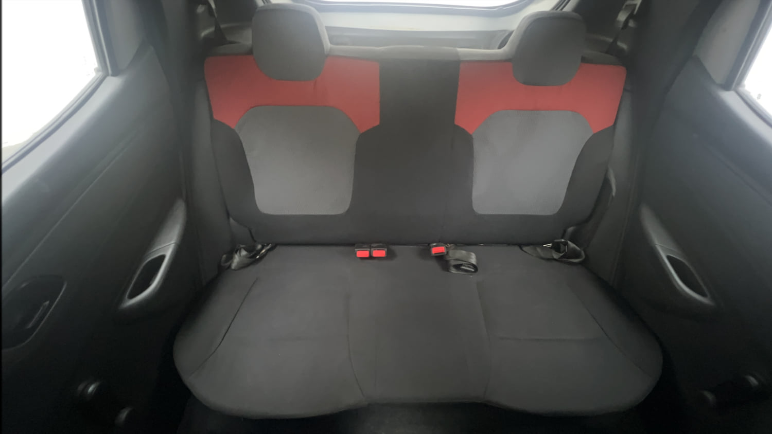 Used 2016 Renault Kwid RXT Petrol Manual interior REAR SEAT CONDITION VIEW