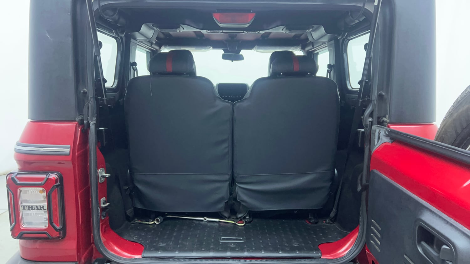 Used 2022 mahindra Thar LX Hard Top Diesel AT 4WD Diesel Automatic interior DICKY INSIDE VIEW