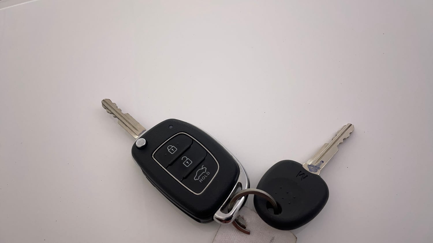 Used 2025 Hyundai Grand i10 Nios Sportz 1.2 Kappa AMT Petrol Automatic extra CAR KEY VIEW
