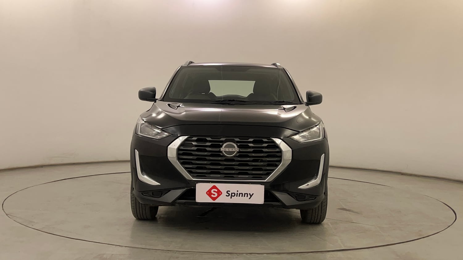 Used 2024 Nissan Magnite XE Petrol Manual exterior FRONT VIEW