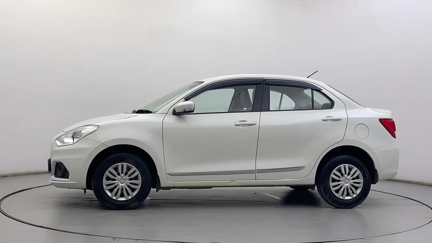 Used 2021 Maruti Suzuki Dzire VXi Petrol Manual exterior LEFT SIDE VIEW