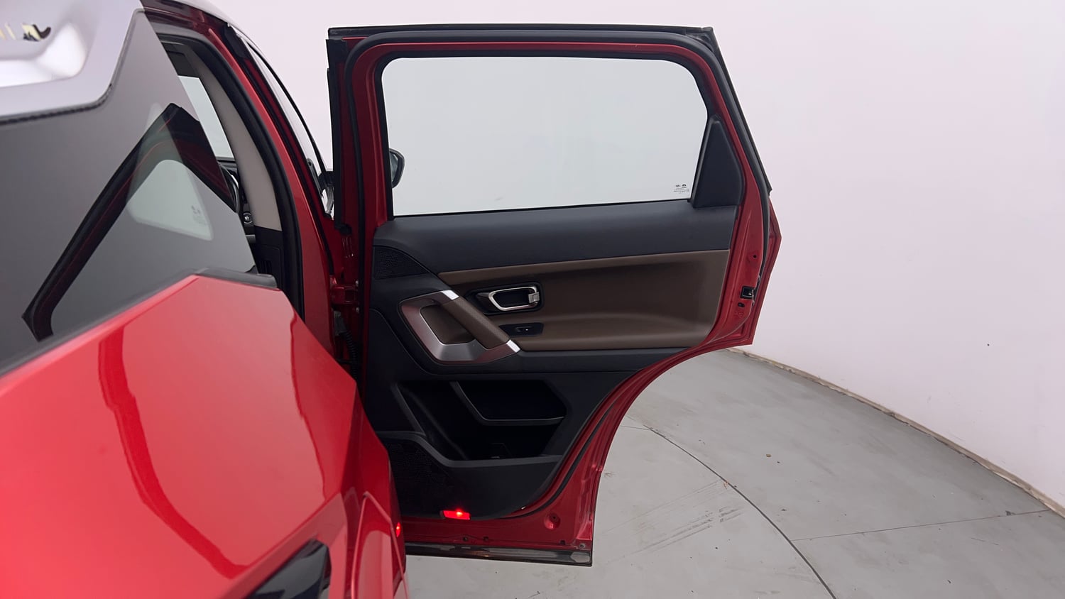 Used 2020 Tata Harrier XZA Plus Dual Tone Diesel Automatic interior RIGHT REAR DOOR OPEN VIEW
