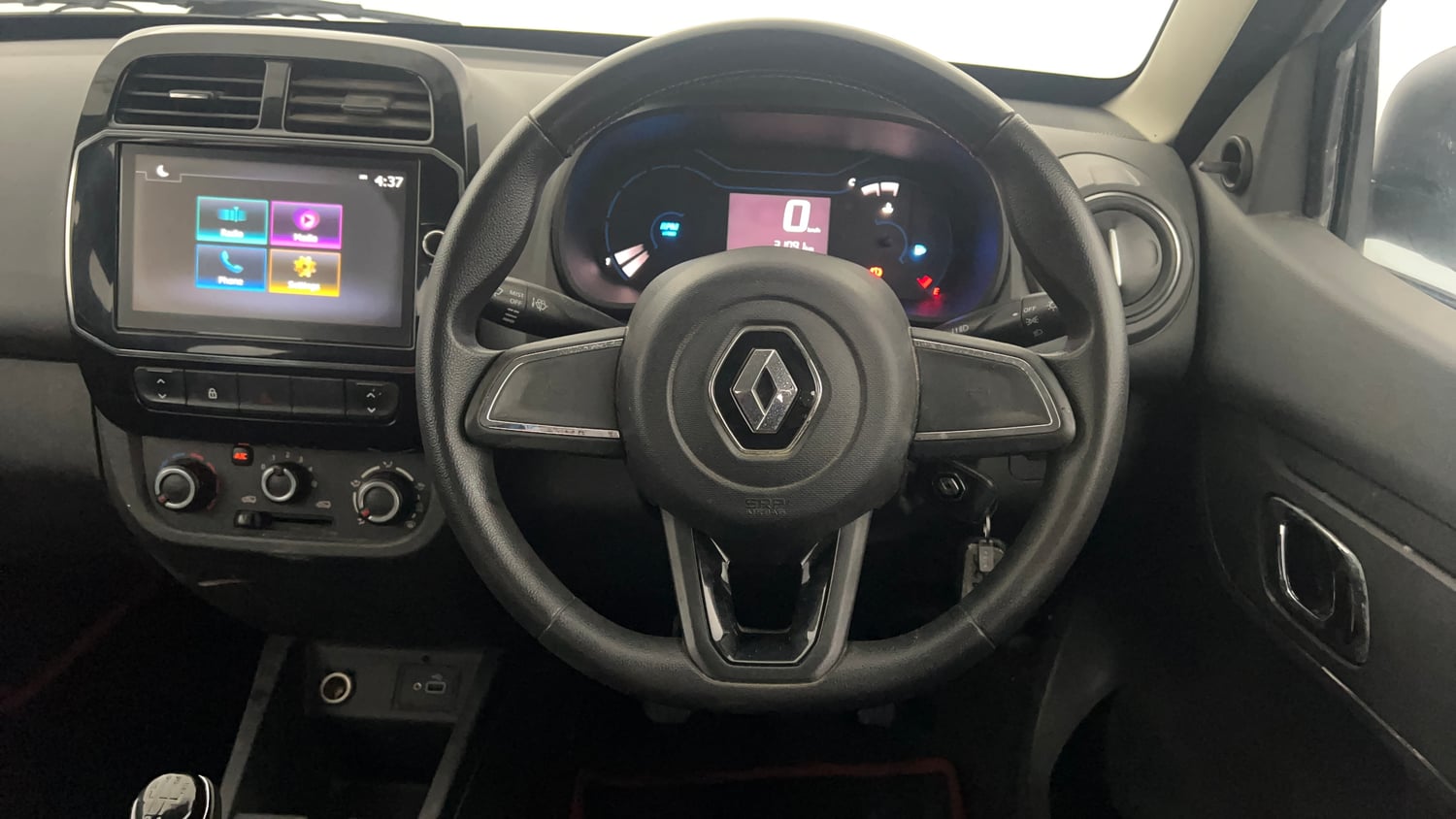 Used 2020 Renault Kwid 1.0 RXT Opt Petrol Manual interior STEERING VIEW