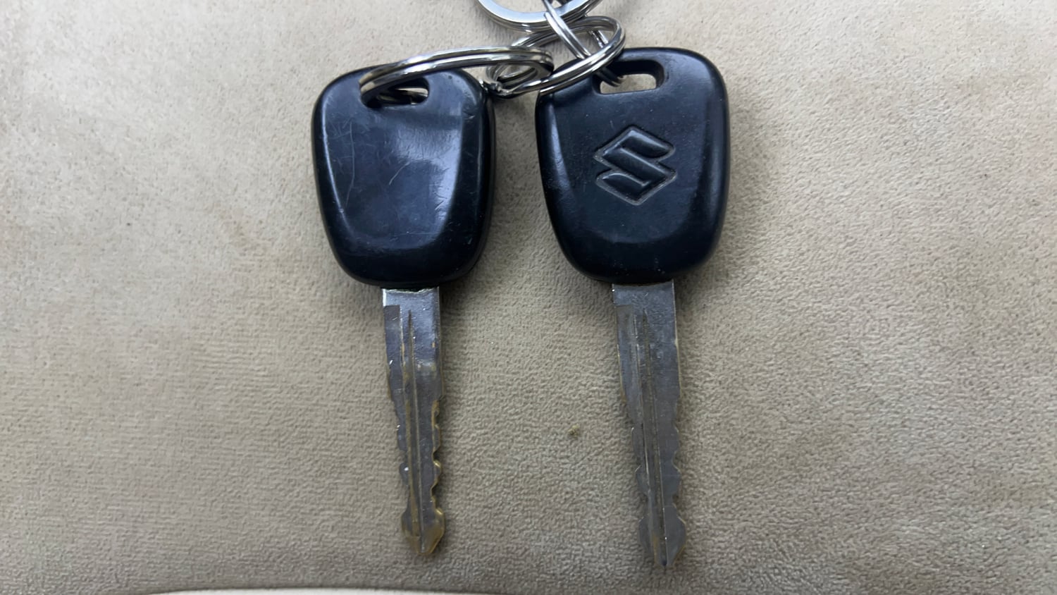Used 2016 Maruti Suzuki Celerio VXi AMT Petrol Automatic extra CAR KEY VIEW