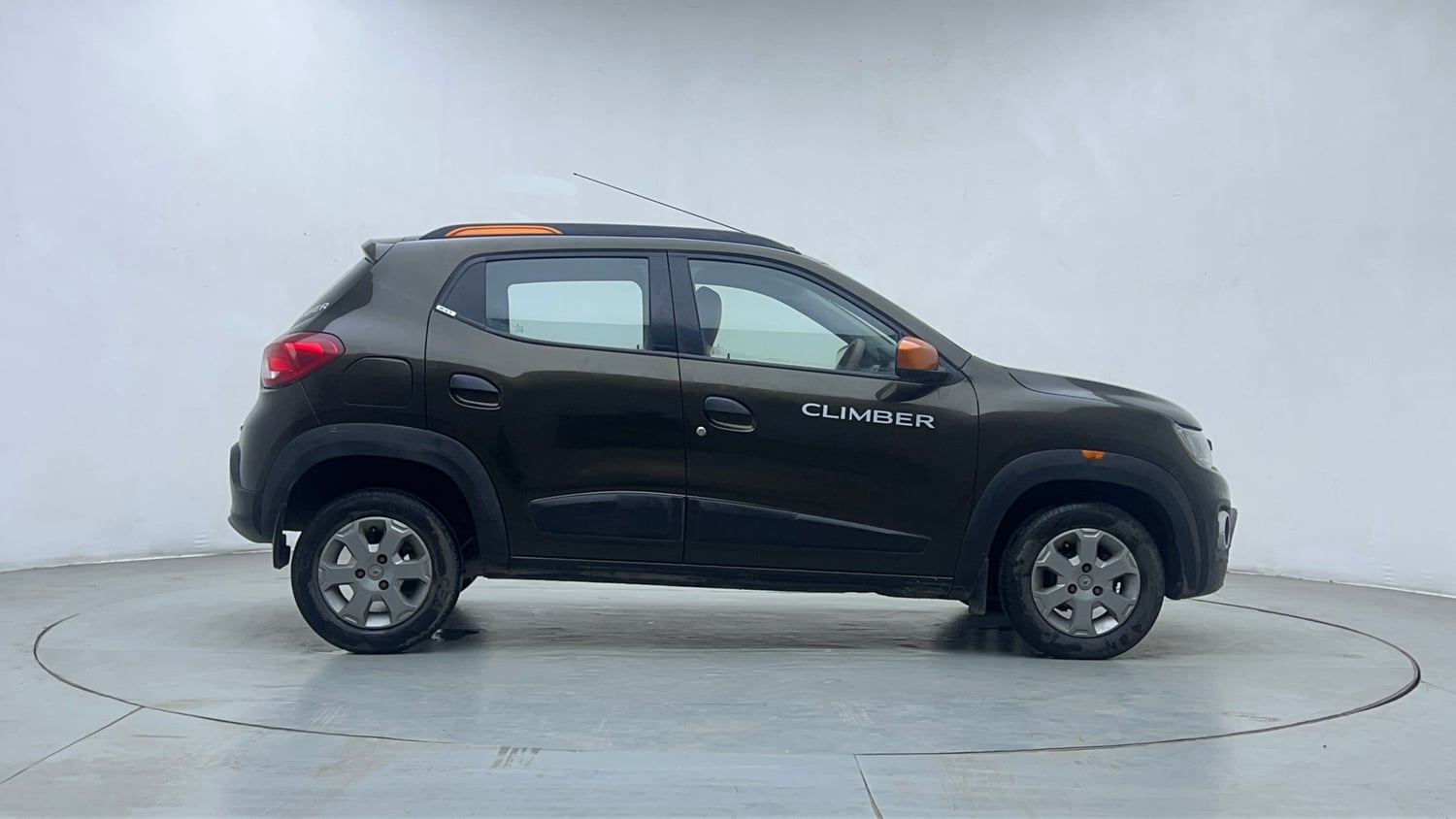 Used 2017 Renault Kwid CLIMBER 1.0 Petrol Manual exterior RIGHT SIDE VIEW