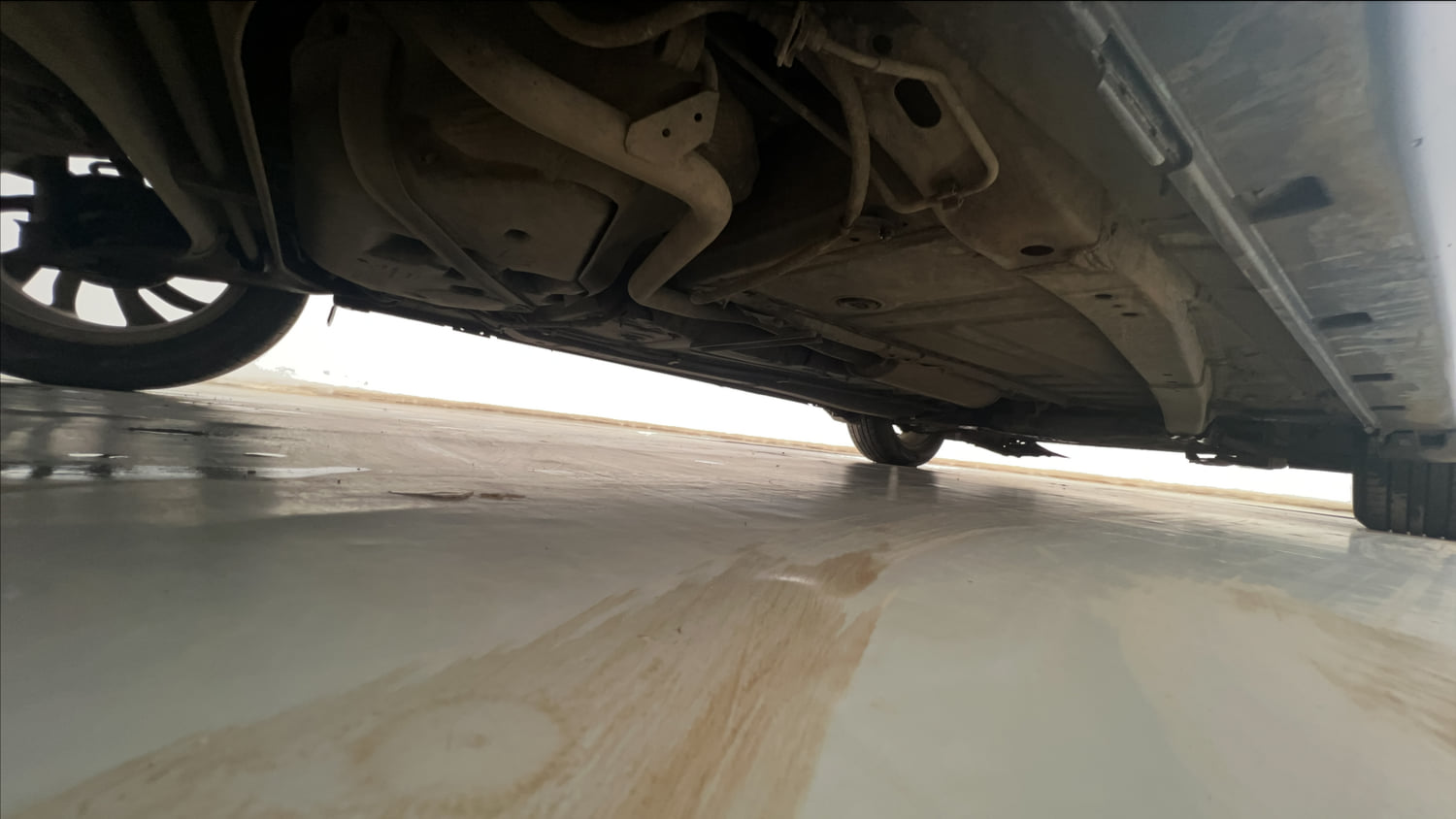 Used 2020 Maruti Suzuki Baleno Zeta Automatic Petrol Automatic extra REAR RIGHT UNDERBODY VIEW