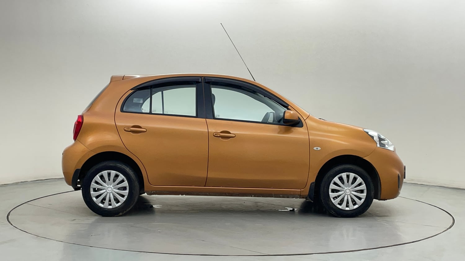 Used 2017 Nissan Micra XL CVT Petrol Automatic exterior RIGHT SIDE VIEW