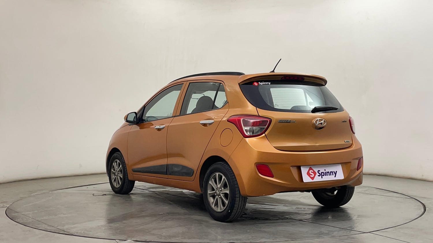 Used 2014 Hyundai Grand i10 Asta 1.2 Kappa VTVT Petrol Manual exterior LEFT REAR CORNER VIEW