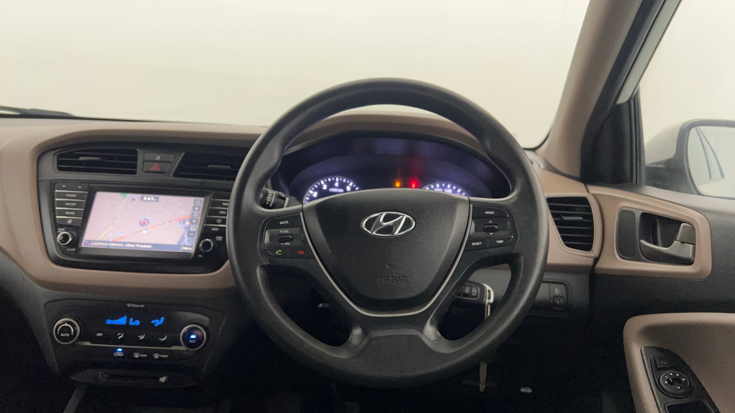 Used 2017 Hyundai Elite i20 Asta 1.2 Petrol Manual interior STEERING VIEW