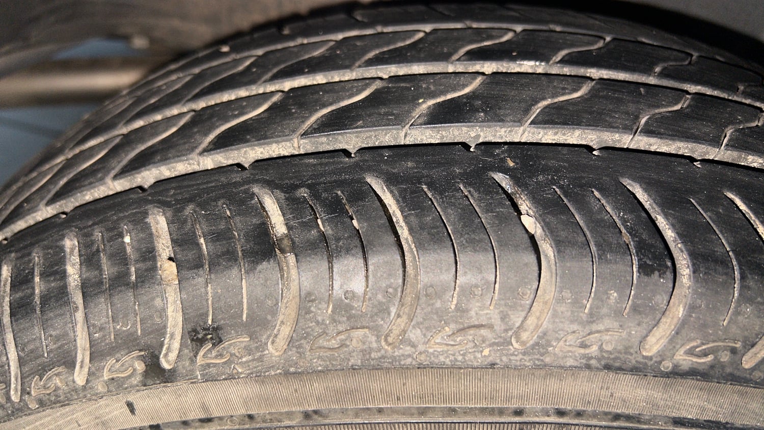 Used 2021 Honda Amaze 1.2 VX MT Petrol Petrol Manual tyres RIGHT REAR TYRE TREAD VIEW