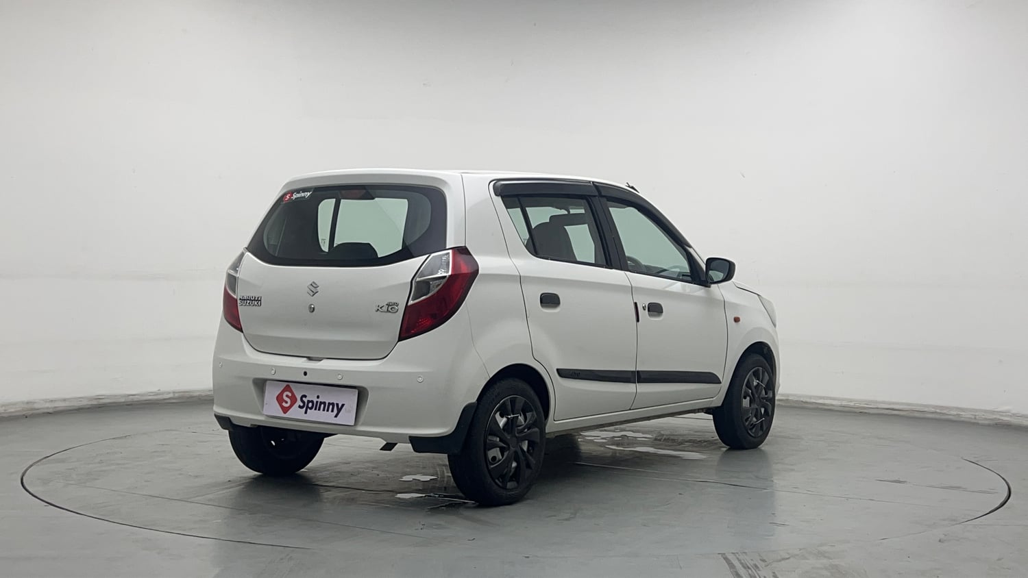 Used 2017 Maruti Suzuki Alto K10 LXI Petrol+cng(outside fitted) Cng Manual exterior RIGHT REAR CORNER VIEW