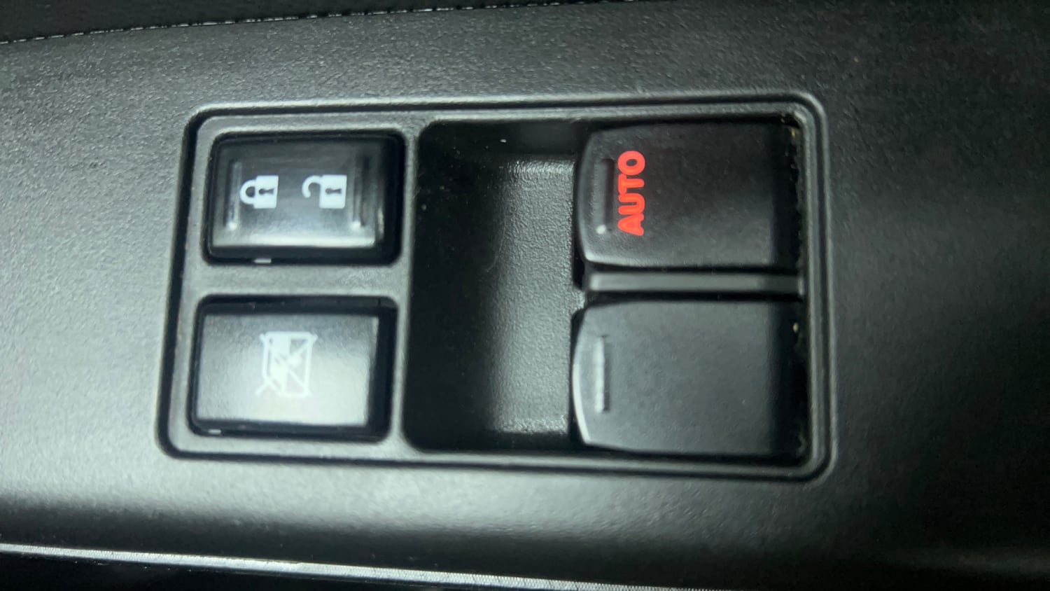 Used 2023 Maruti Suzuki Wagon R LXI 1.0 CNG Cng Manual top_features Power windows