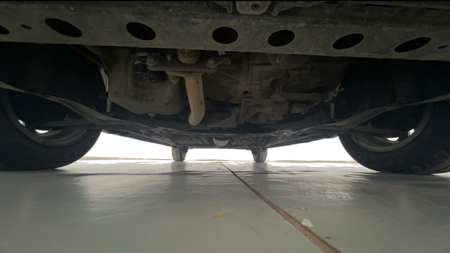 Used 2022 Maruti Suzuki Wagon R ZXI Plus 1.2 Petrol Manual extra FRONT LEFT UNDERBODY VIEW