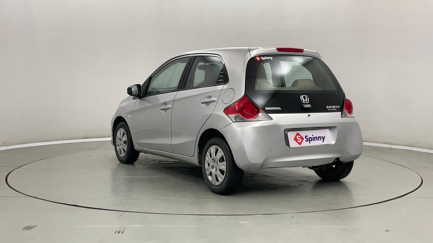 Used 2018 Honda Brio S MT Petrol Manual exterior LEFT REAR CORNER VIEW