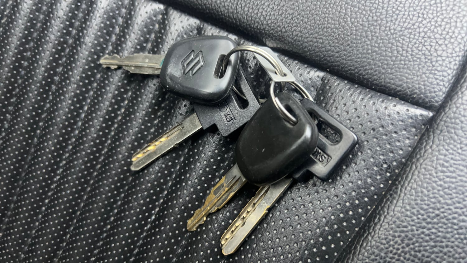 Used 2017 Maruti Suzuki Alto K10 LXI Petrol+cng(outside fitted) Cng Manual extra CAR KEY VIEW