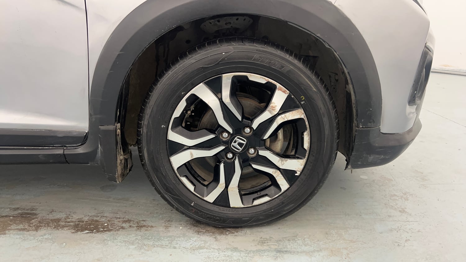 Used 2021 Honda WR-V VX MT Petrol Petrol Manual tyres RIGHT FRONT TYRE RIM VIEW