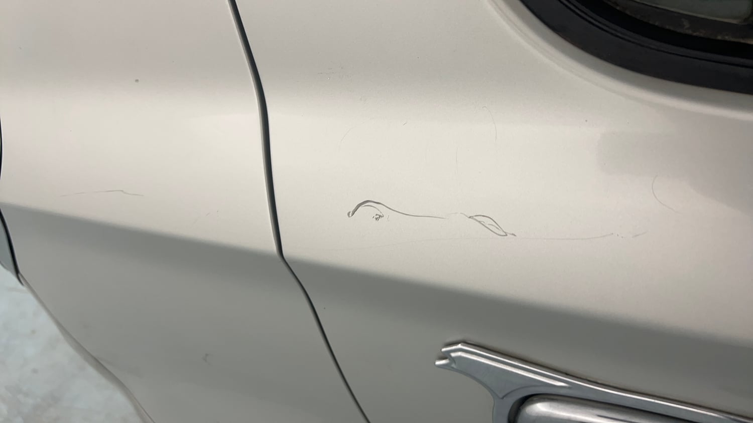 Used 2018 Maruti Suzuki Alto 800 VXi Petrol Manual dents MINOR SCRATCH