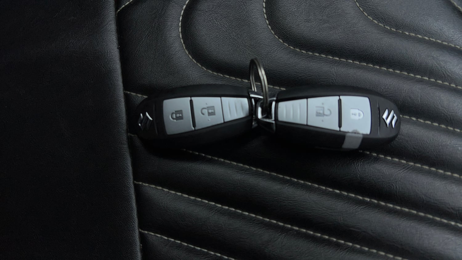 Used 2020 Maruti Suzuki Baleno Zeta Petrol Manual extra CAR KEY VIEW