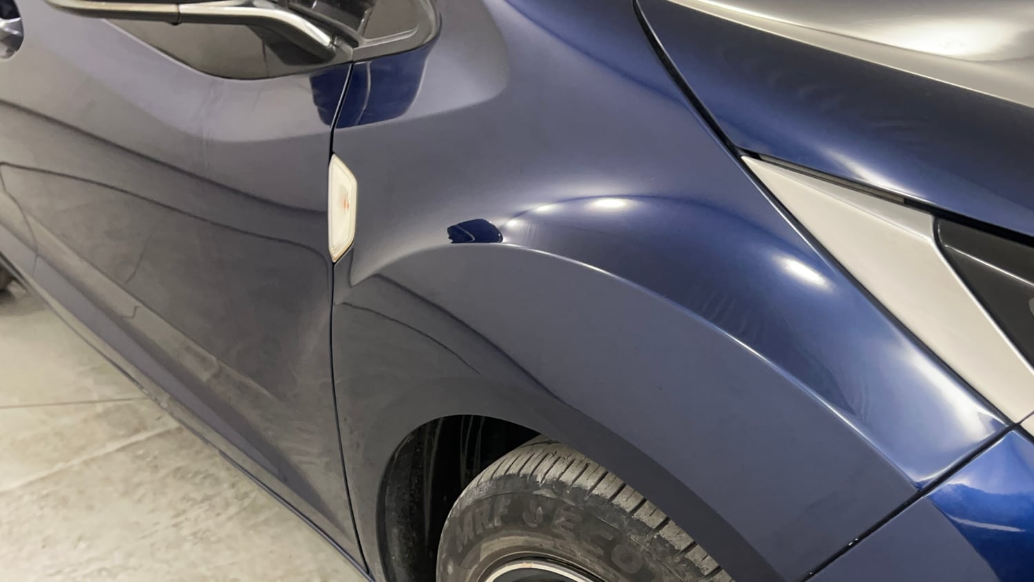 Used 2023 Tata Altroz XZA Petrol Petrol Automatic dents MINOR SCRATCH