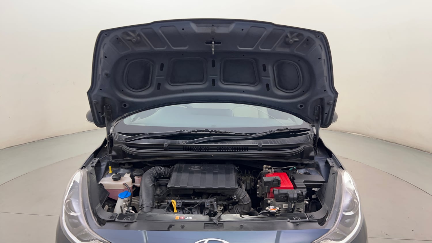 Used 2021 Hyundai Grand i10 Nios Asta AMT 1.2 Kappa VTVT Petrol Automatic engine ENGINE & BONNET OPEN FRONT VIEW