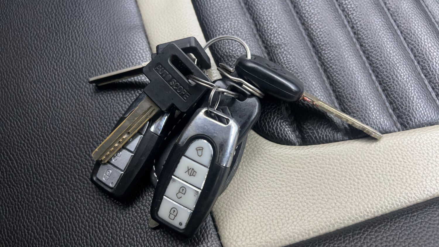 Used 2023 Maruti Suzuki Wagon R LXI 1.0 CNG Cng Manual extra CAR KEY VIEW