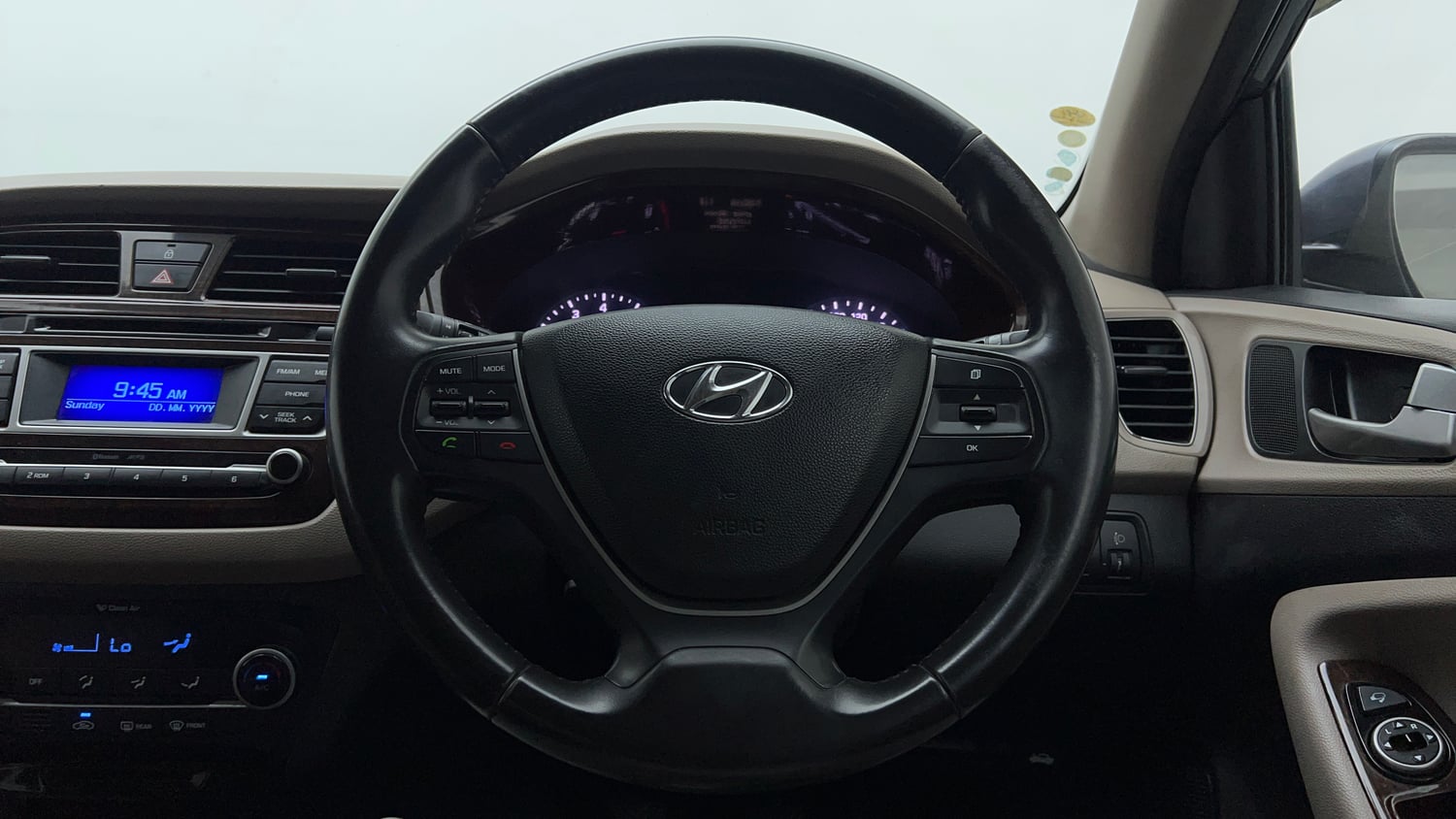 Used 2014 Hyundai Elite i20 Asta 1.2 Petrol Manual interior STEERING VIEW