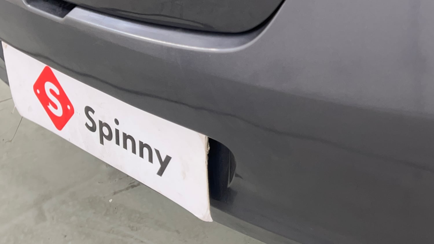 Used 2016 Hyundai Eon Magna + Petrol Manual dents MINOR DENT
