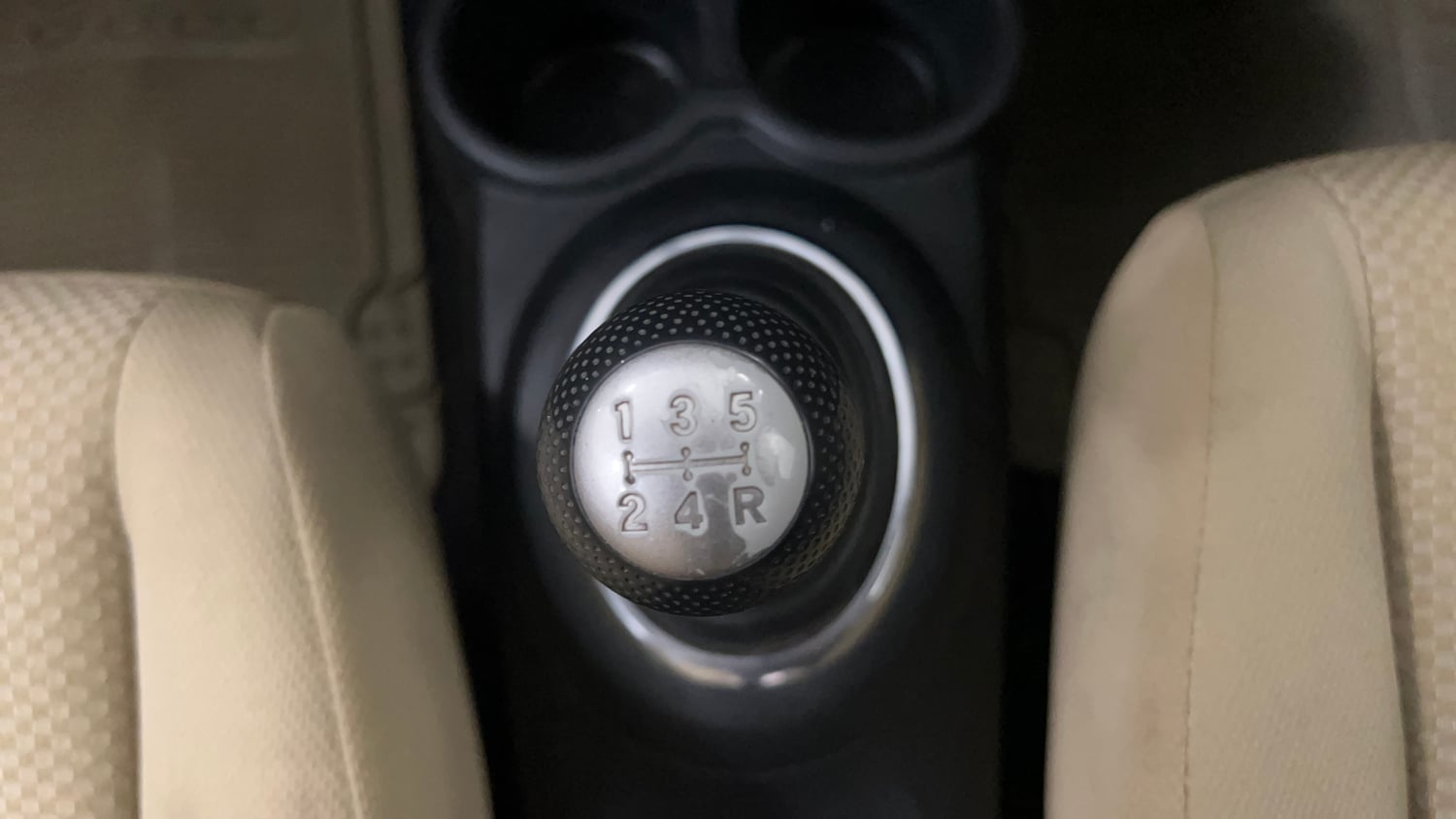 Used 2013 Honda Brio S MT Petrol Manual interior GEAR  KNOB VIEW