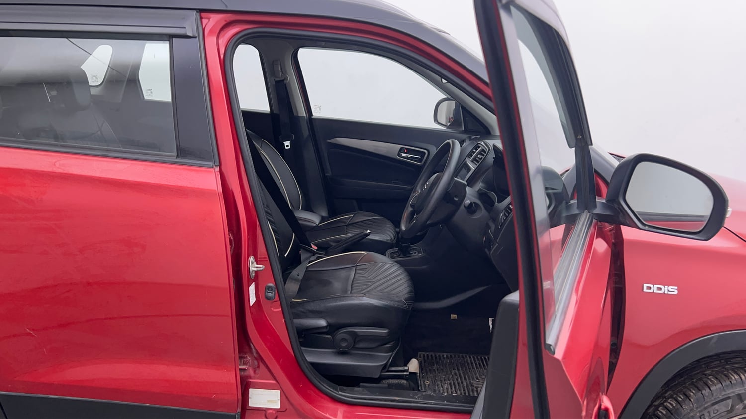 Used 2019 maruti-suzuki Vitara Brezza ZDi Plus AGS Diesel Automatic interior RIGHT SIDE FRONT DOOR CABIN VIEW