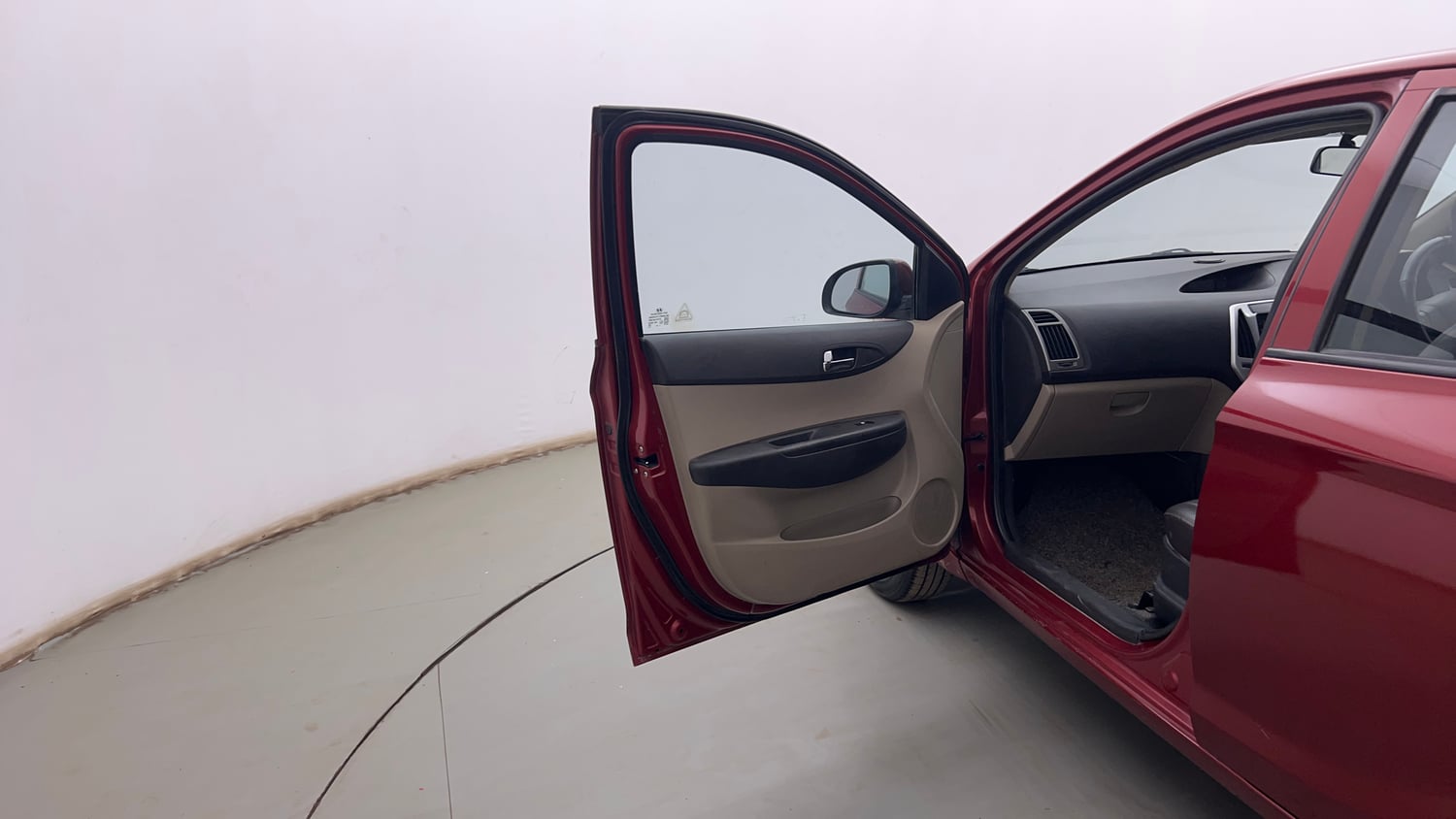Used 2012 Hyundai i20 Magna (O) 1.2 Petrol Manual interior LEFT FRONT DOOR OPEN VIEW
