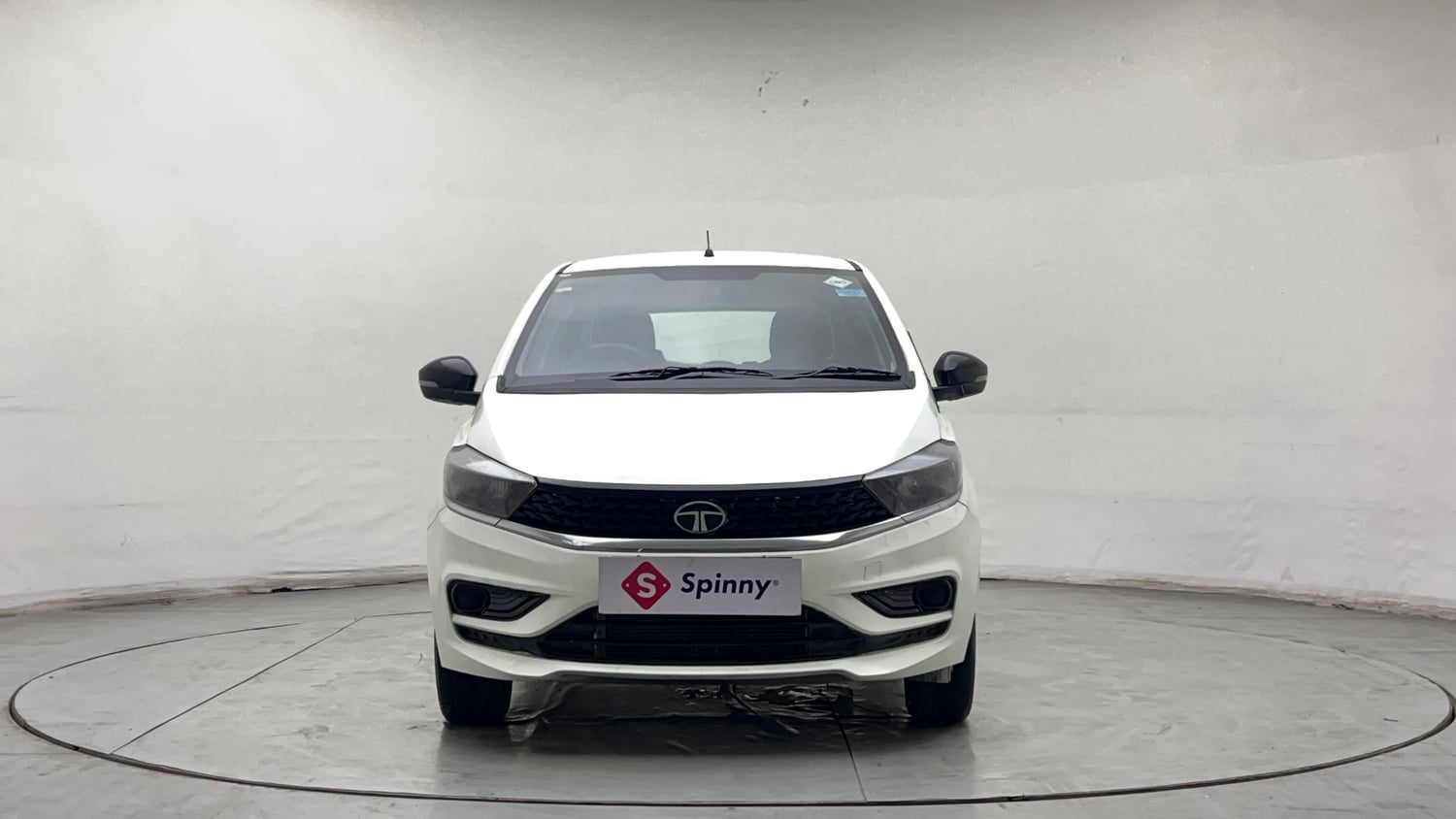Used 2024 Tata Tiago XTA iCNG Cng Automatic exterior FRONT VIEW