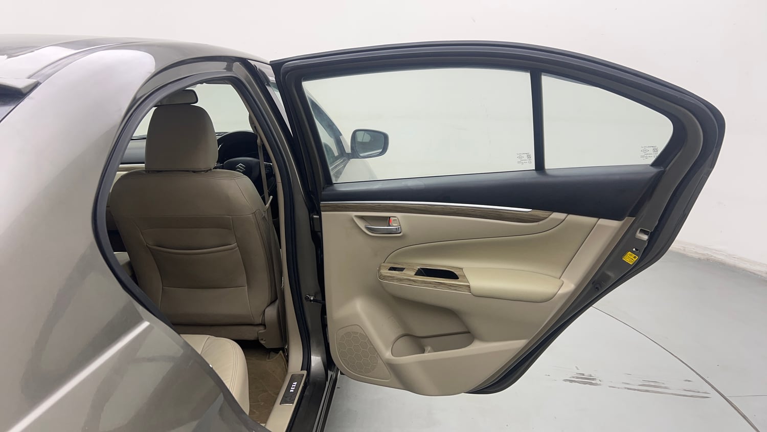 Used 2022 Maruti Suzuki Ciaz Alpha 1.5 Petrol Manual interior RIGHT REAR DOOR OPEN VIEW