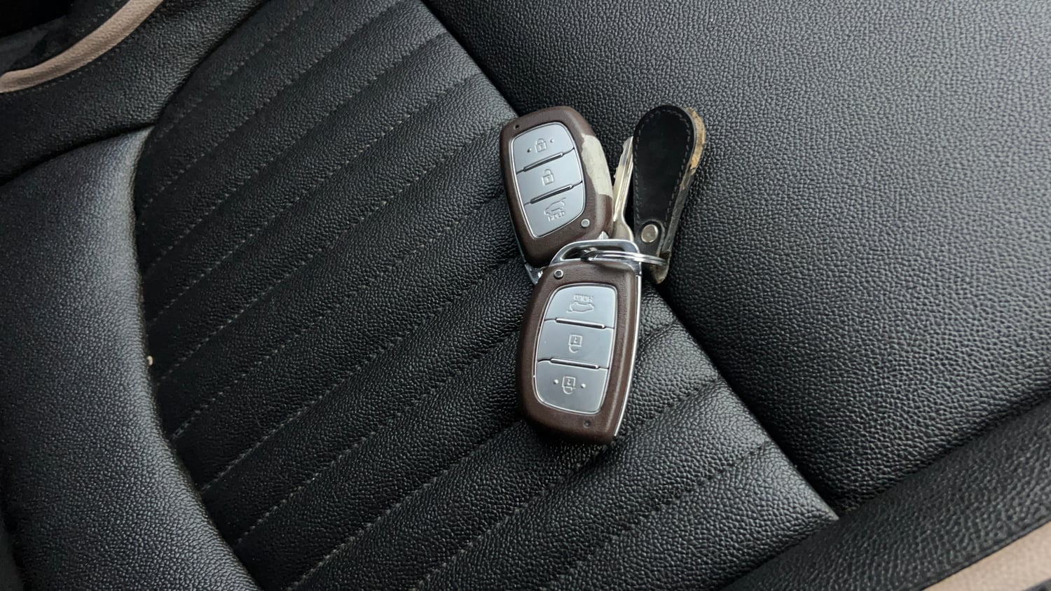 Used 2017 Hyundai Creta 1.6 SX Plus AT Petrol Petrol Automatic extra CAR KEY VIEW